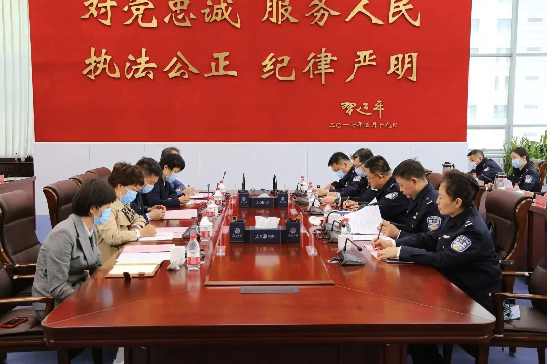 自治区公安厅与内蒙古广播电视台“警媒合作”再辟新平台_fororder_3