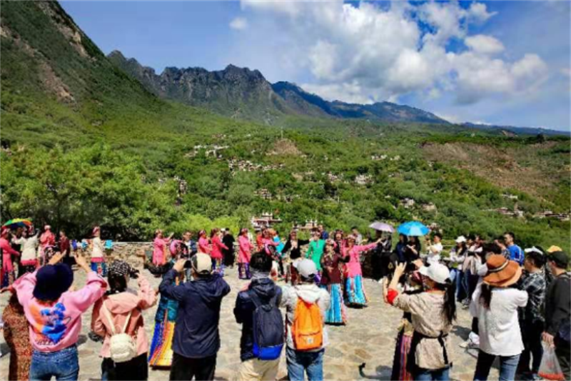“西老革”挂职干部唐战华：把从华侨城学到的“三字经”根植美人谷