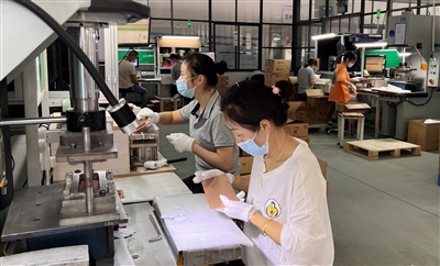 国际订单生产忙_fororder_11