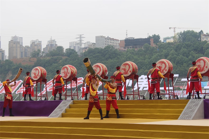 The 22nd China Ankang Han River Dragon Boat Festival Kicks off_fororder_2