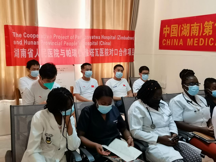 援非医生曾铭强：在非洲大地种下希望_fororder_图片4