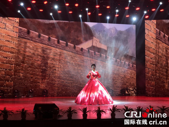 图片默认标题_fororder_003 车璐演唱获奖歌曲《黄土地的嘱托》_副本