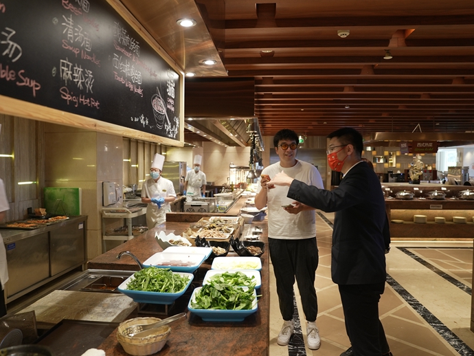 活力市南 网红助力丨网红公益直播 开启酒店消费新模式