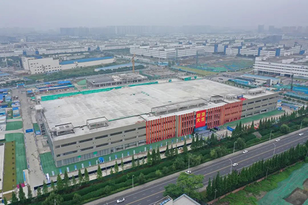 图片默认标题_fororder_京东方成都车载显示基地项目主体结构日前全面封顶1