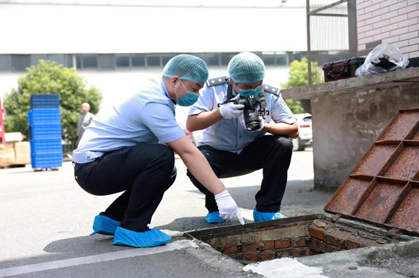 重庆市江津区警方侦破一起非法排放危险废物污染环境案_fororder_图片1