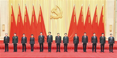梁言顺率新一届自治区党委常委同媒体记者见面