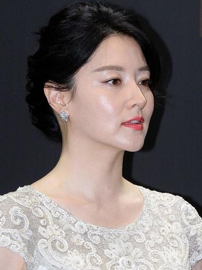 老了依旧貌美如花 看45+绝世美女的“减龄必杀”