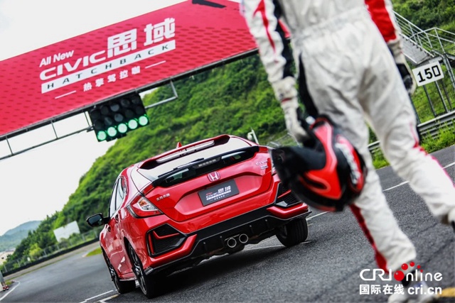 汽车频道【独家+焦点轮播图】东风本田思域Hatchback——低成本圆梦的多样满足