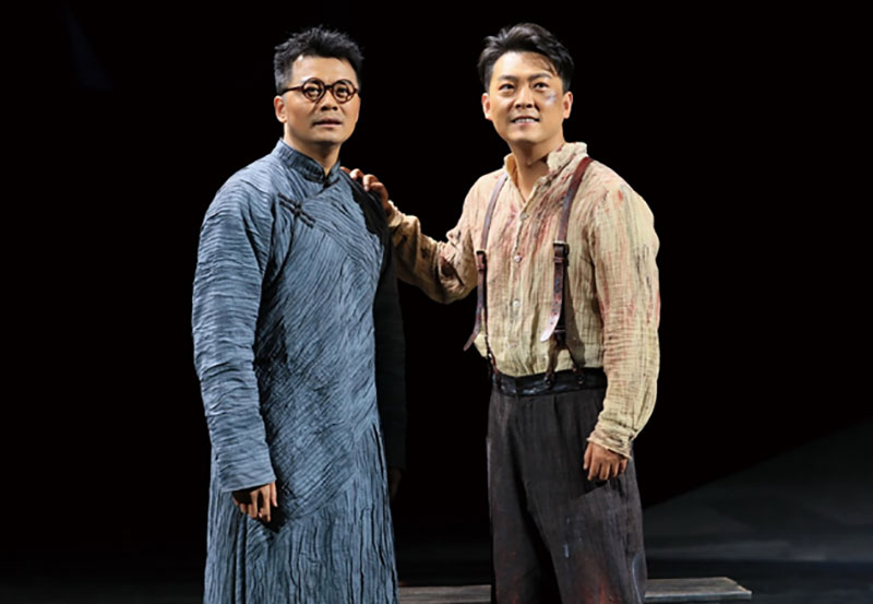 相约蓉城 致敬英雄 红色话剧《雾中灯塔》将于6月21日在成都首演_fororder_《雾中灯塔》剧照-供图-宜宾市委宣传部-2