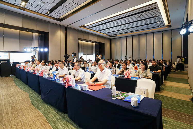 “惊奇自贡·好玩大安”暑期旅游专场推介会在渝举行_fororder_6活动现场（摄影-宋姿熠）