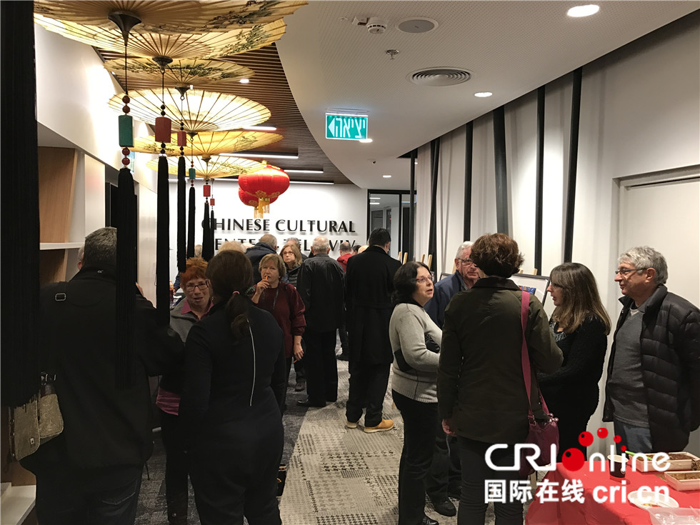 图片默认标题_fororder_1.以中友协在中国文化中心欢庆中国春节。（摄影孙伶俐）.JPG
