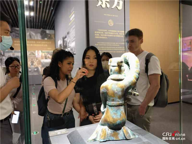 六国当红博主探访丝路起点 长乐未央接通世界“信号”_fororder_图片41