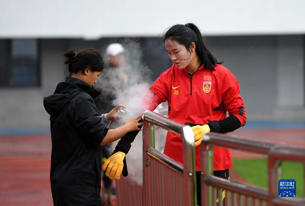 中国女足备战东亚杯