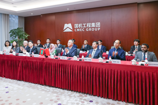 中企承建马尔代夫住房三期项目移交