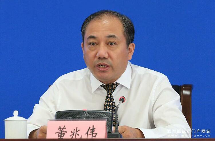 河北省教育厅：推动国家中小学智慧教育平台试点工作在河北落地见效
