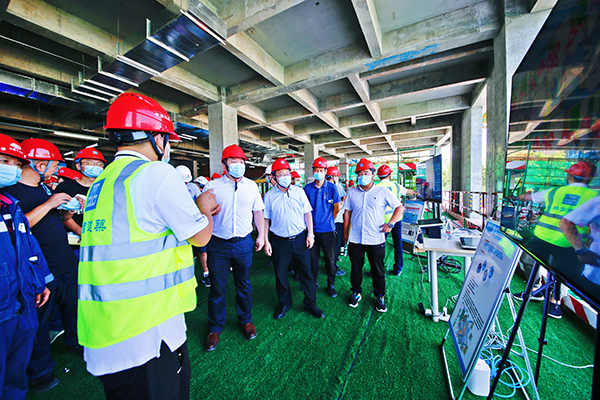 成都市建设工程安全文明施工观摩会在中建三局工地举行_fororder_观摩会现场-供图-中建三局西南公司