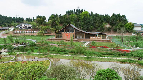 简阳市：以家风带民风促乡风_fororder_荷桥之路展示中心-供图-简阳市委宣传部