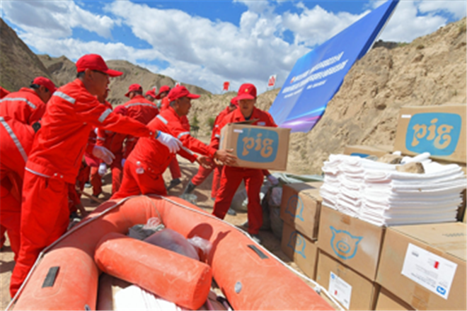长庆油田采油五厂开展企地联动处置原油泄漏突发环境事件应急演练_fororder_图片10_副本