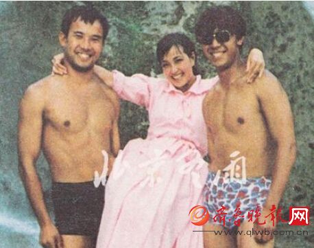 宁静儿子长相帅气被误认为小男友 宁静遭老公保罗抛弃原因