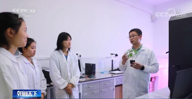 培养复合型“新农人”专业人才 促进农业高质量发展