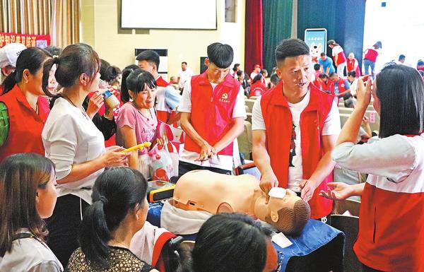 【运动会专题 出彩郑州图片摘要】迎民族盛会 庆70华诞