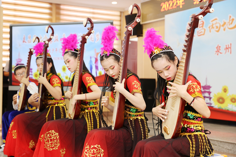 “泉昌两地情意浓 童心共筑中国梦”夏令营开营_fororder_微信图片_20220801095558