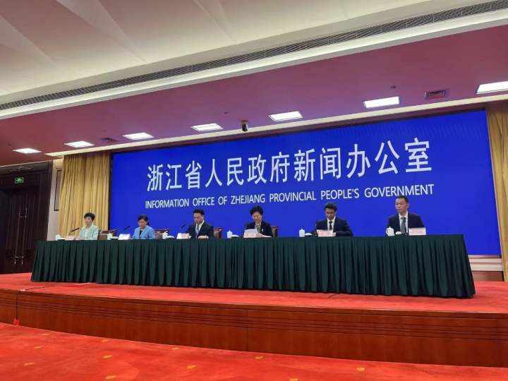 浙江首次编制发布数字经济发展白皮书：未来五年数字经济增加值将超7万亿元_fororder_1