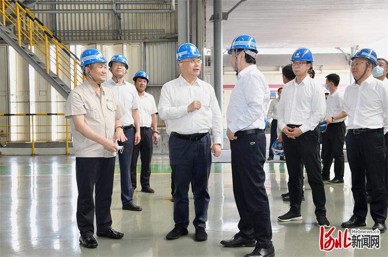 河北省省长王正谱在唐山市调研
