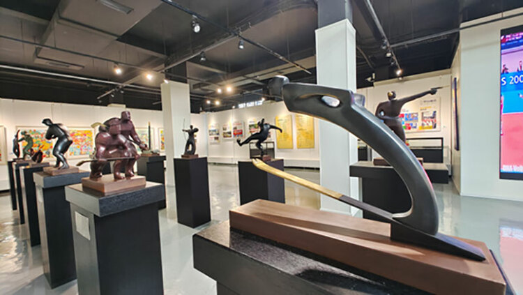 “展奥运辉煌 绘省运风采”奥林匹克文化·美术作品展在乐山开展_fororder_奥运项目雕塑作品-摄影-刘浪涛