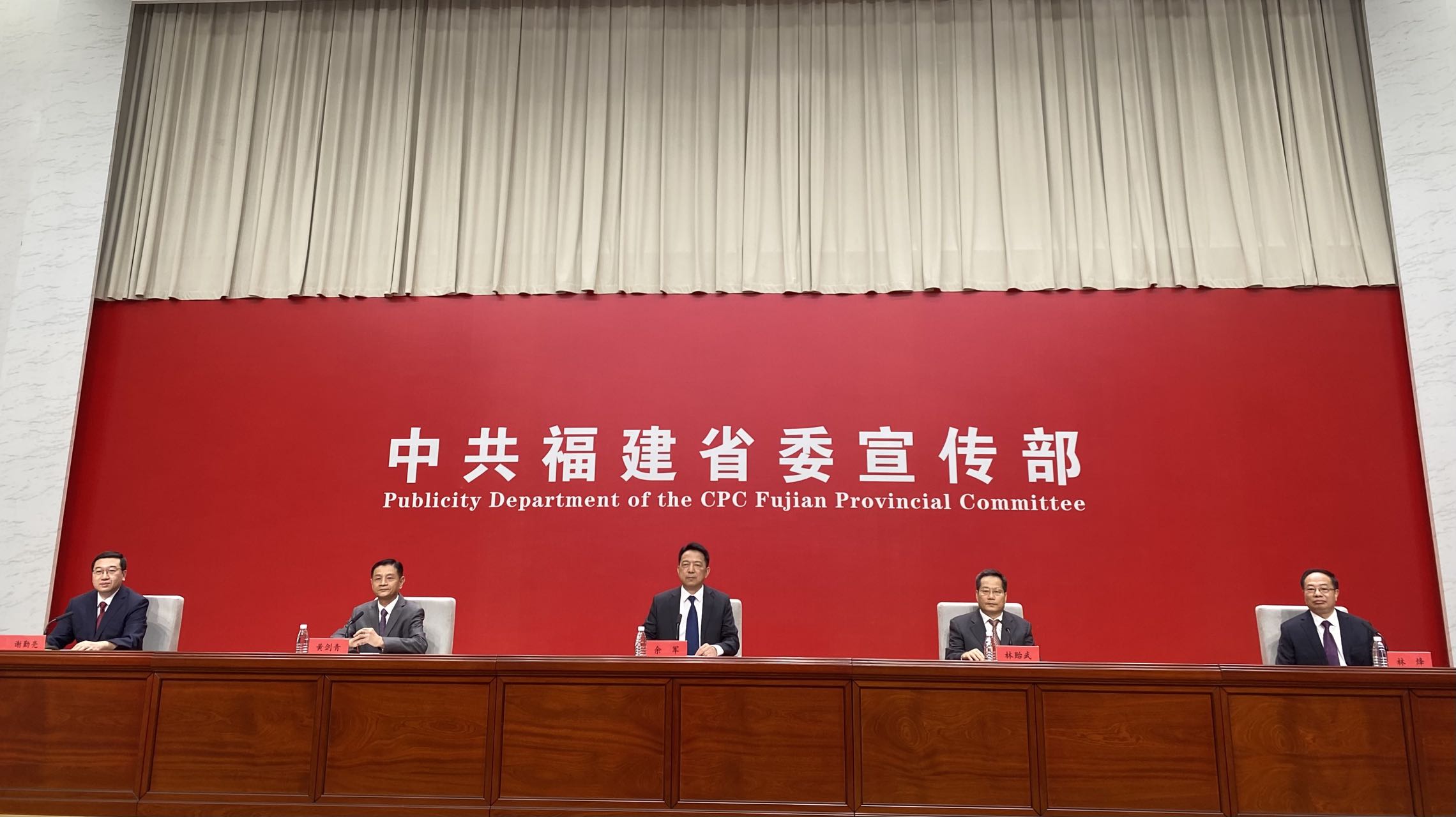 福建省财政厅：坚持以人民为中心 持续保障和改善民生_fororder_微信图片_20220721160134