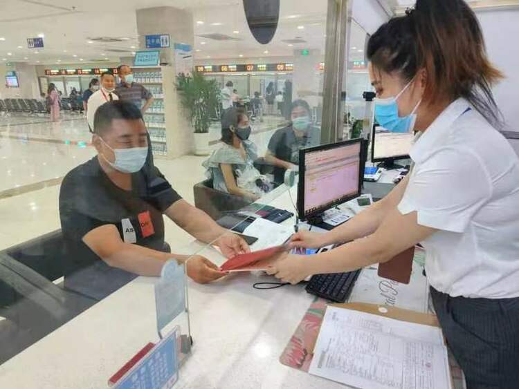 山东首笔！青岛西海岸新区“带押过户再抵押”开启二手房交易新模式