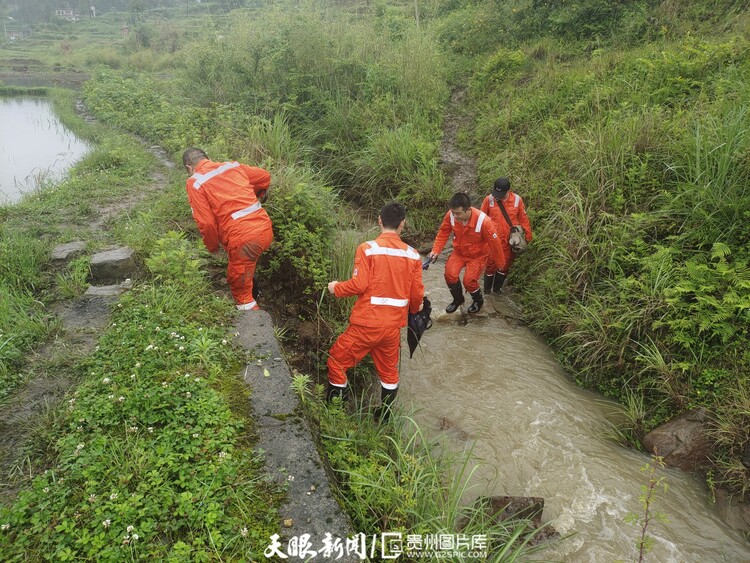 迎战汛期 橙色管网铁军时刻准备着