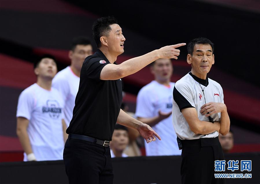 CBA联赛半决赛：广东东莞银行队胜北京首钢队