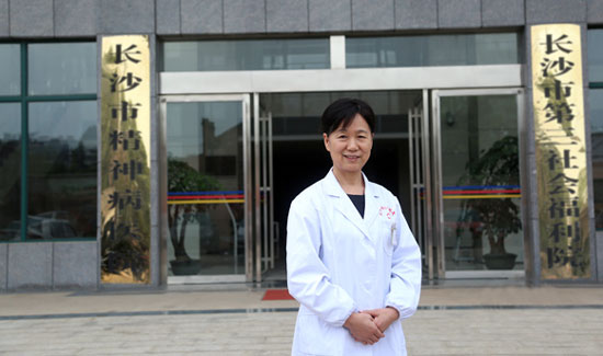 唐江萍：36年坚持用仁心守护病患