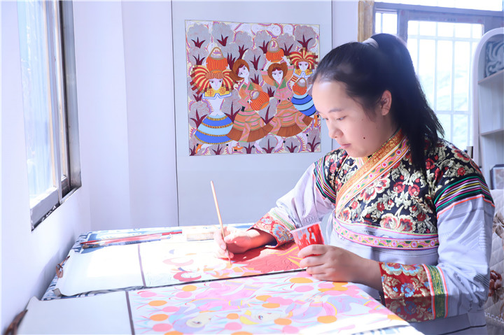 水城农民画描绘乡村振兴幸福图