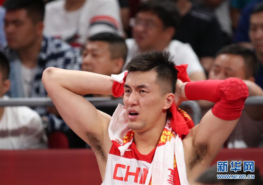 篮球世界杯小组赛：中国队不敌波兰队