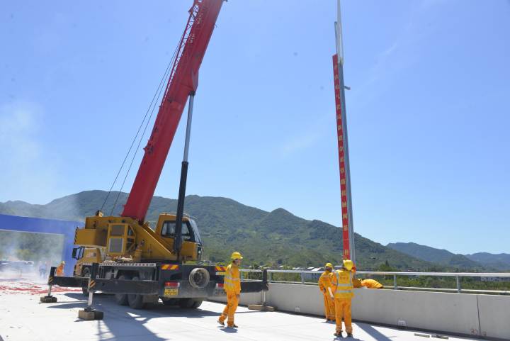 宁波至金华缩短至89分钟 金甬铁路迎来最后一道关口_fororder_1