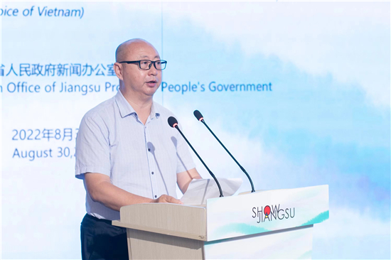 检验“江苏这十年”生动答卷 “SHOW JIANGSU”外媒摄影采风活动启动_fororder_3