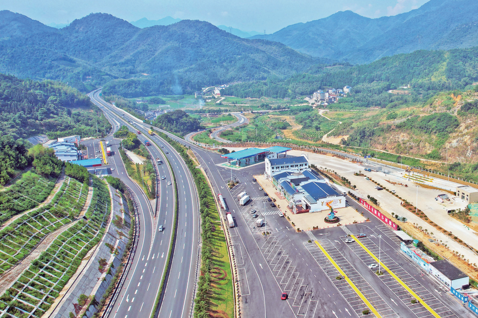福建省高速集团宁德管理分公司多渠道建设“海丝高速”山区致富路_fororder_微信图片_20220906092908_副本