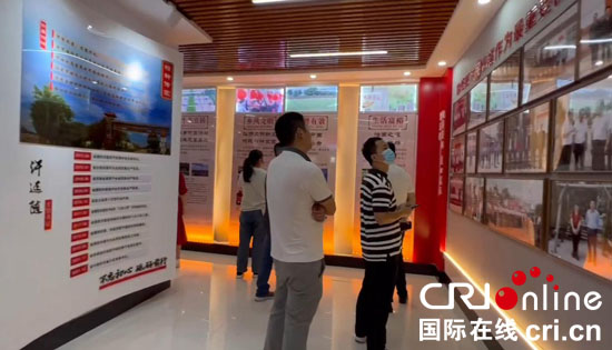 【乡村振兴看河南】乡村振兴壮美画卷在濮阳市台前县侯庙镇许集村变成现实图景_fororder_许集村村史馆