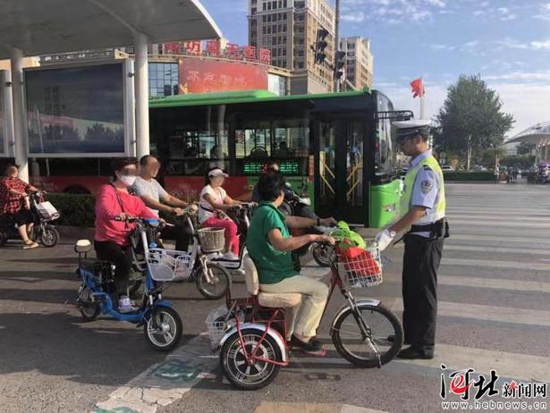 廊坊：文明花开香满路
