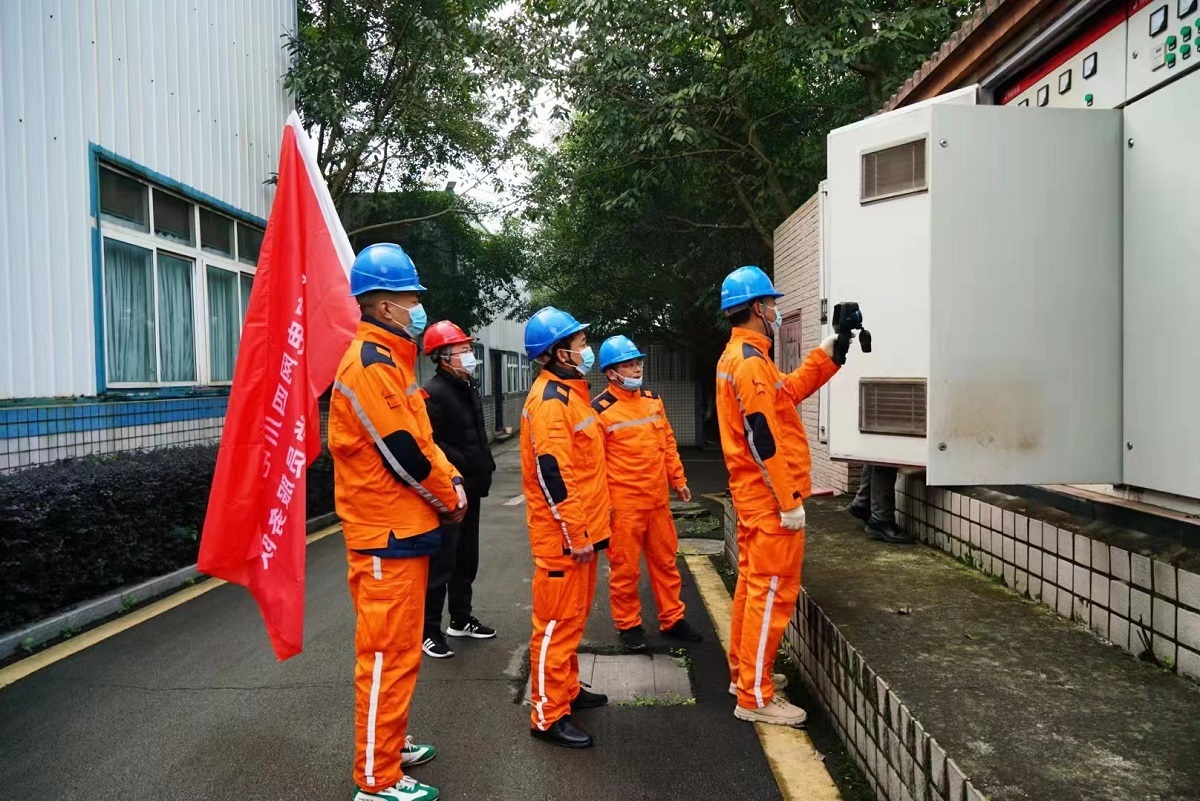 （转载）保供水保用电保安全 自贡富顺县坚决打赢抗高温斗伏旱攻坚战
