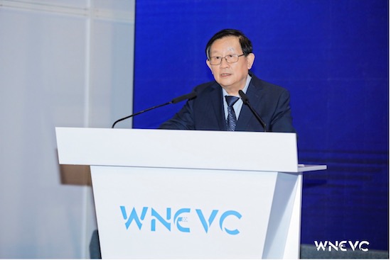 万钢：中德两国应进一步加强新能源汽车领域交流与合作_fororder_image001