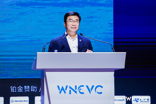 华人运通CEO丁磊：“三智战略”下的新汽车发展思路_fororder_image001