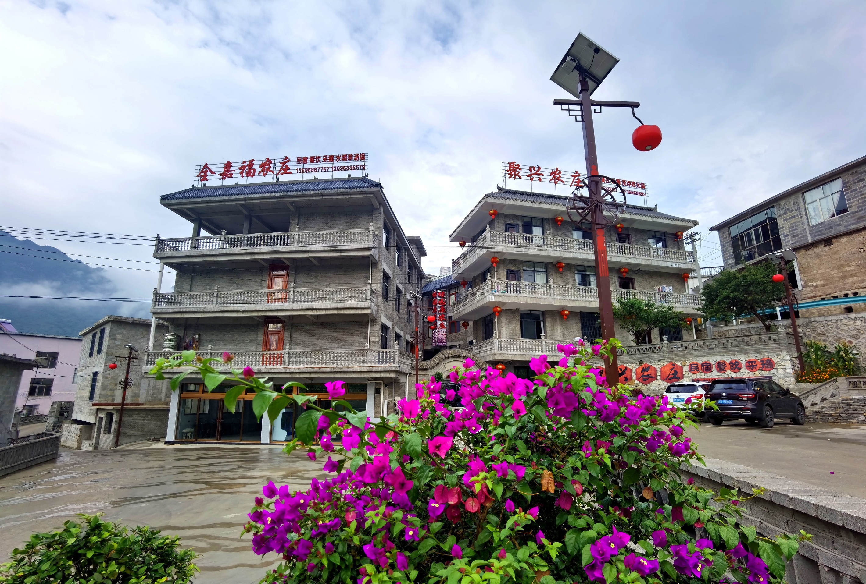 蟠龙三兄弟的“水城三锅”致富路