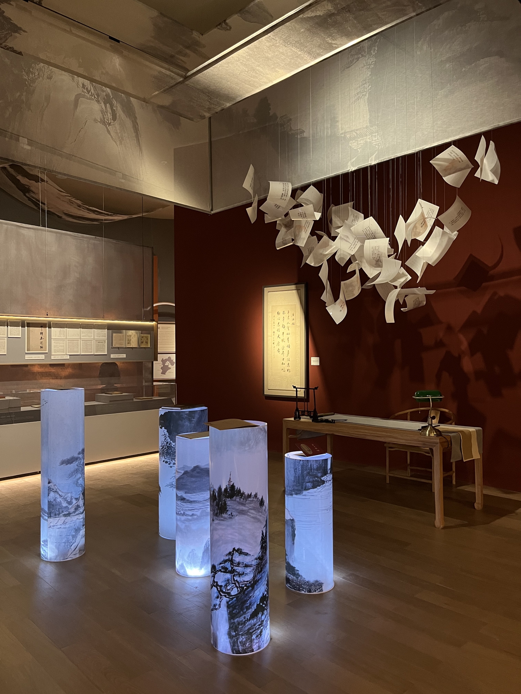 （转载）周抡园艺术文献展亮相蓉城：从河北到四川，他成为“新国画运动”代表人物