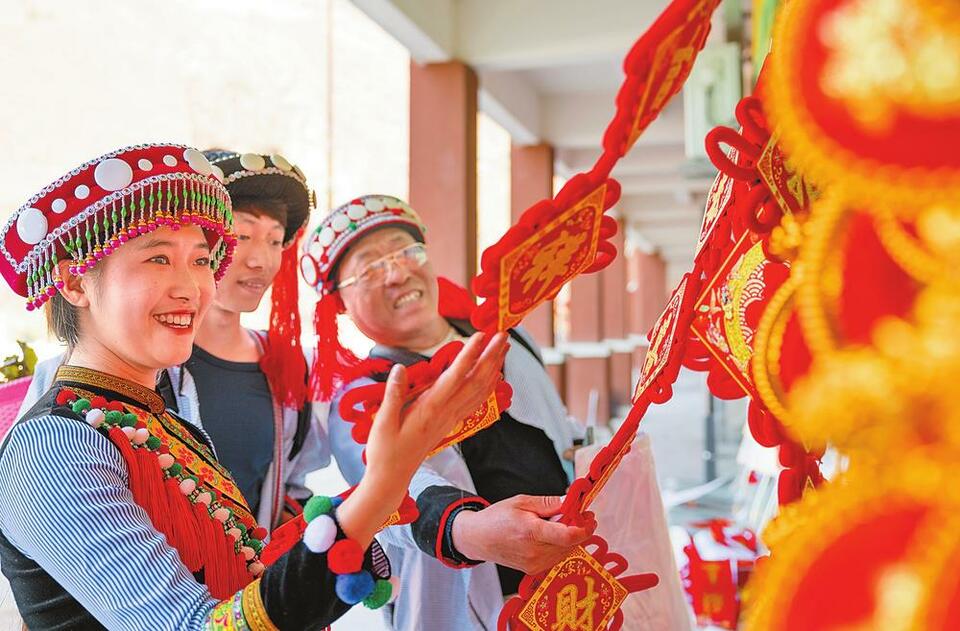 怒江贡山：独龙江处处盛开幸福花_fororder_ed