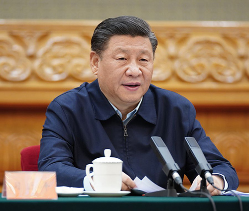 以“无我”精神久久为功：从严从实推动扶贫政策落细落地