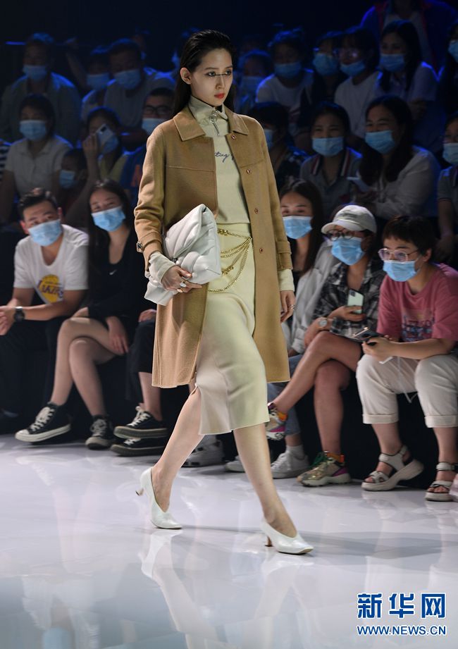 【城市远洋】2020中国（河南）国际大学生云上时装周新密落幕