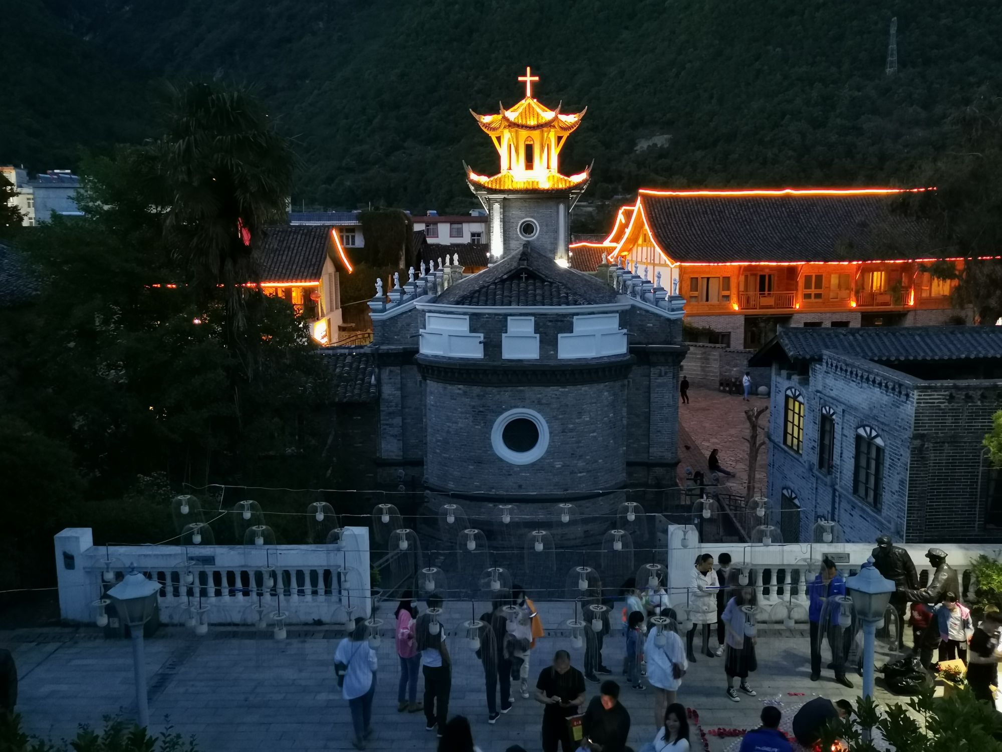 （转载）高清航拍 | 地震前美丽的磨西